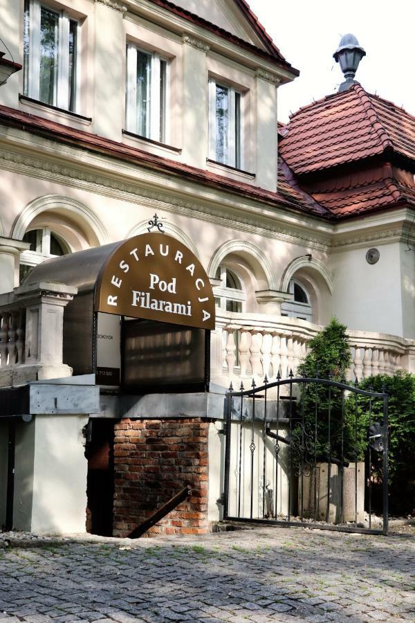 Pod Filarami Hotel 3*